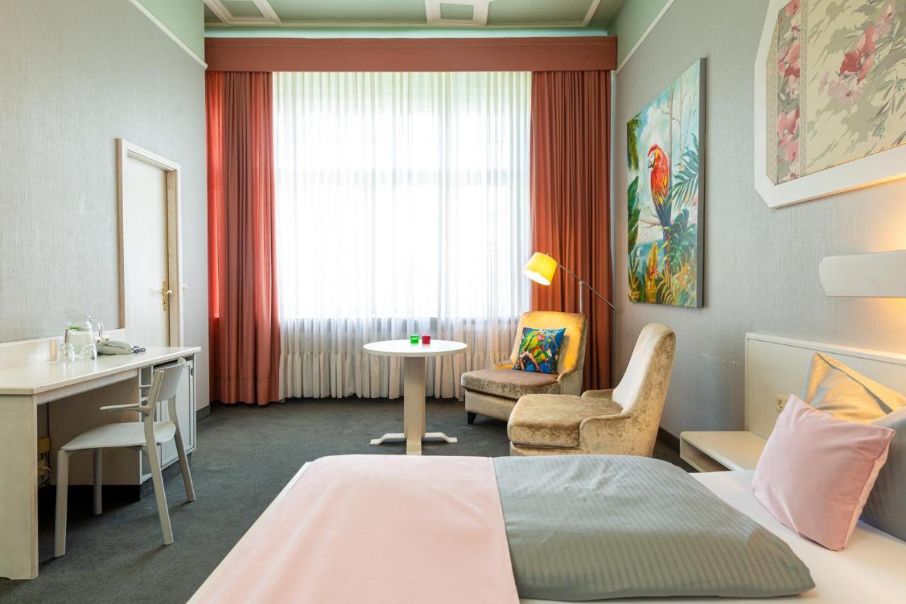 W22 Am Kurfuerstendamm Hotel 3*